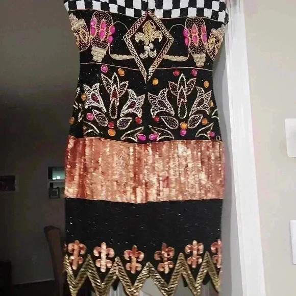 Vintage Fashion CreationFleur-de-lis Beaded Dress - Picture 9 of 9